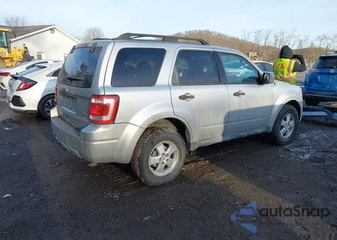2010 Ford Escape Xlt из США, поврежденный, VIN 1FMCU9DG3AKB80900